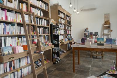 Agrandir l'image - fenêtre modale - photo du salon des saisons